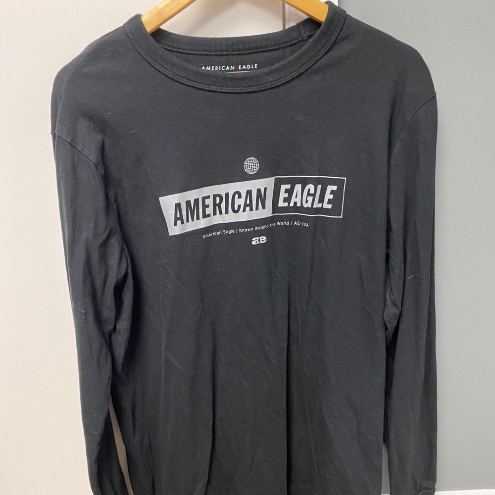 American Eagle Long Sleeve Shirt